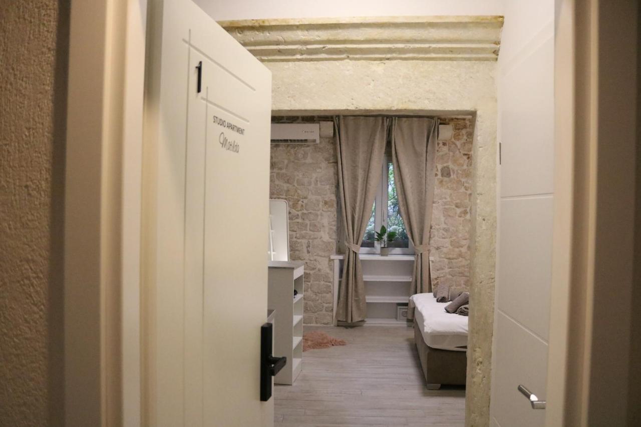 Studios Kadena Trogir - 18Th Century Stone House Eksteriør bilde