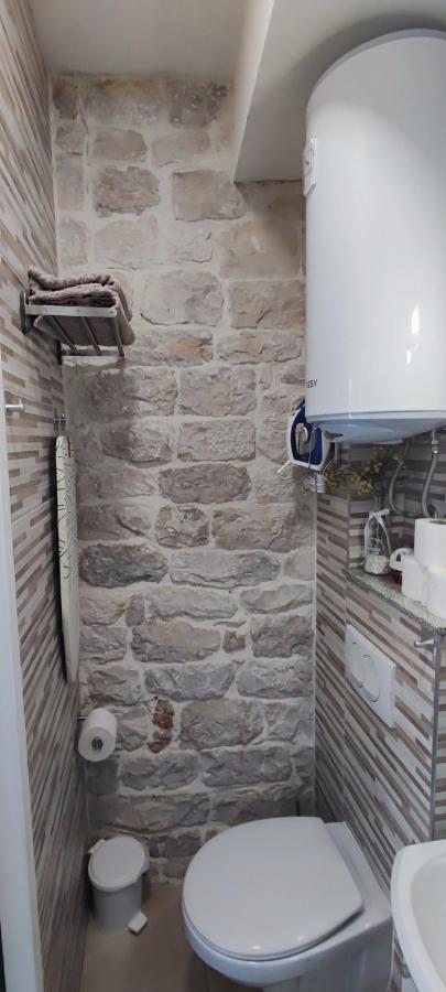 Studios Kadena Trogir - 18Th Century Stone House Eksteriør bilde